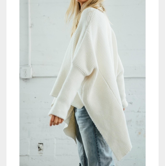 Joah Brown Layer Me Pullover Ivory size Small/Medium - Picture 2 of 6